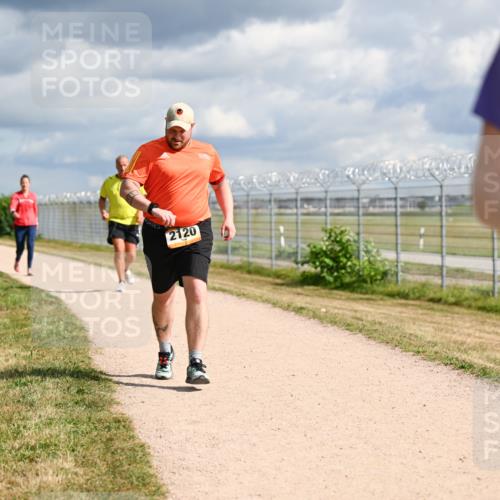 14.09.2025 - Airport Race Dr. Thomas Lammeyer http://msf.ph/oto/8886264 14.09.2025 12:45:28 Laufen 2120 meine-sportfotos.de