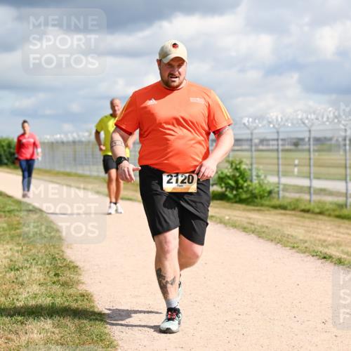 14.09.2025 - Airport Race Dr. Thomas Lammeyer http://msf.ph/oto/8886282 14.09.2025 12:45:29 Laufen 2120 meine-sportfotos.de