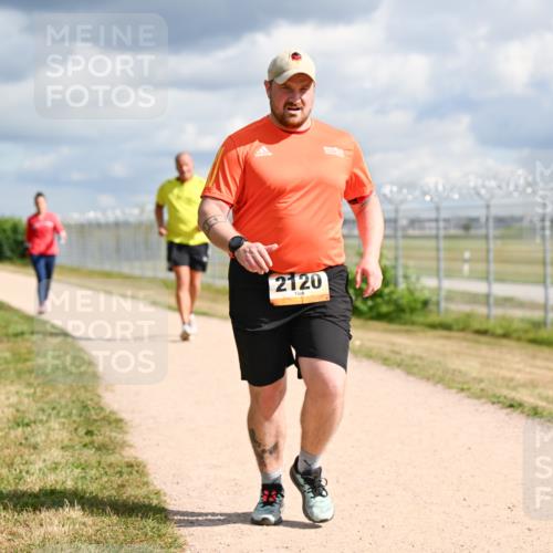 14.09.2025 - Airport Race Dr. Thomas Lammeyer http://msf.ph/oto/8886285 14.09.2025 12:45:29 Laufen 2120 meine-sportfotos.de