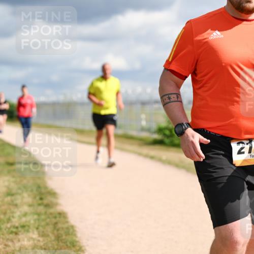 14.09.2025 - Airport Race Dr. Thomas Lammeyer http://msf.ph/oto/8886303 14.09.2025 12:45:30 Laufen 20, 22, 2120 meine-sportfotos.de