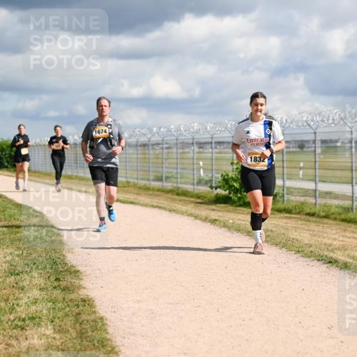 14.09.2025 - Airport Race Dr. Thomas Lammeyer http://msf.ph/oto/8886311 14.09.2025 12:45:48 Laufen 1674, 1832 meine-sportfotos.de