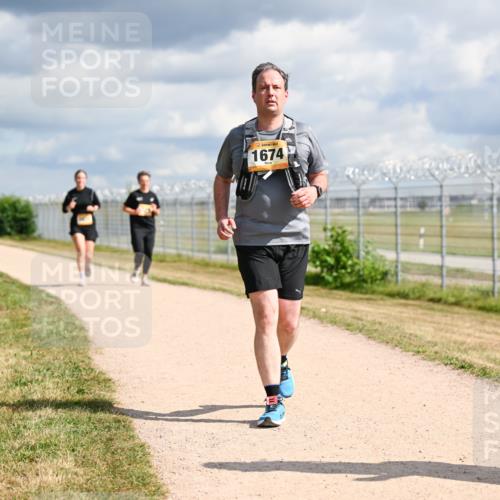 14.09.2025 - Airport Race Dr. Thomas Lammeyer http://msf.ph/oto/8886349 14.09.2025 12:45:51 Laufen 1674 meine-sportfotos.de