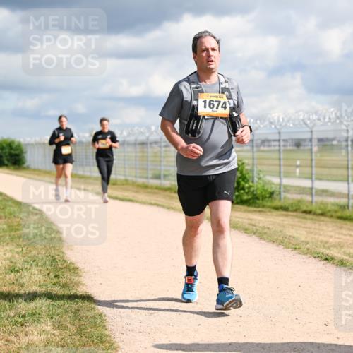 14.09.2025 - Airport Race Dr. Thomas Lammeyer http://msf.ph/oto/8886354 14.09.2025 12:45:51 Laufen 1674 meine-sportfotos.de