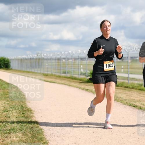 14.09.2025 - Airport Race Dr. Thomas Lammeyer http://msf.ph/oto/8886412 14.09.2025 12:45:57 Laufen 1020, 323 meine-sportfotos.de