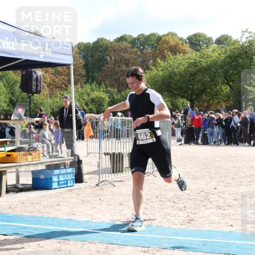 14.09.2025 - Stadtparktriathlon Strokosch-Dieckow http://msf.ph/oto/8886419 14.09.2025 11:20:02 Ziel 662 meine-sportfotos.de