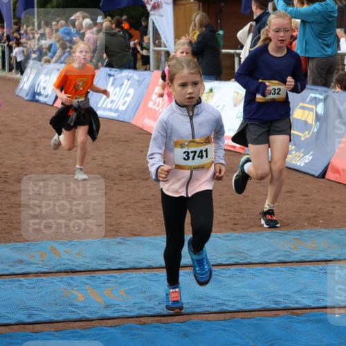 14.09.2025 - Airport Race Strokosch-Dieckow http://msf.ph/oto/8886694 14.09.2025 10:29:59 Ziel 3032, 3038, 3124, 3141, 3310, 3320, 3335, 3336, 3385, 3576, 3583, 3593, 3721, 3739, 3741 meine-sportfotos.de