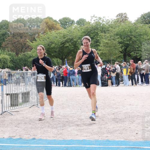14.09.2025 - Stadtparktriathlon Strokosch-Dieckow http://msf.ph/oto/8886704 14.09.2025 11:25:39 Ziel 553, 568, 674, 701 meine-sportfotos.de