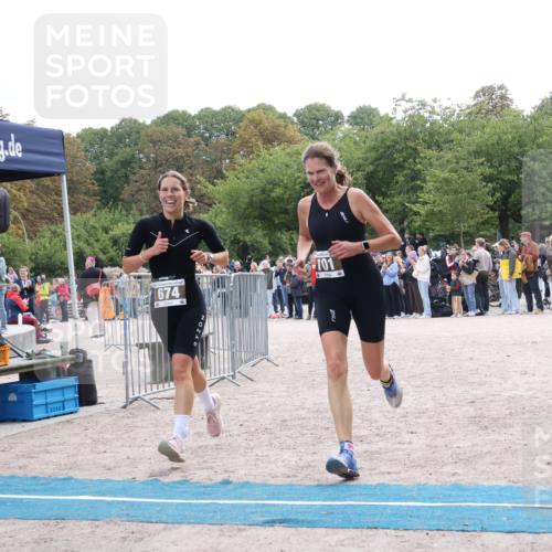 14.09.2025 - Stadtparktriathlon Strokosch-Dieckow http://msf.ph/oto/8886707 14.09.2025 11:25:39 Ziel 553, 568, 674, 701 meine-sportfotos.de