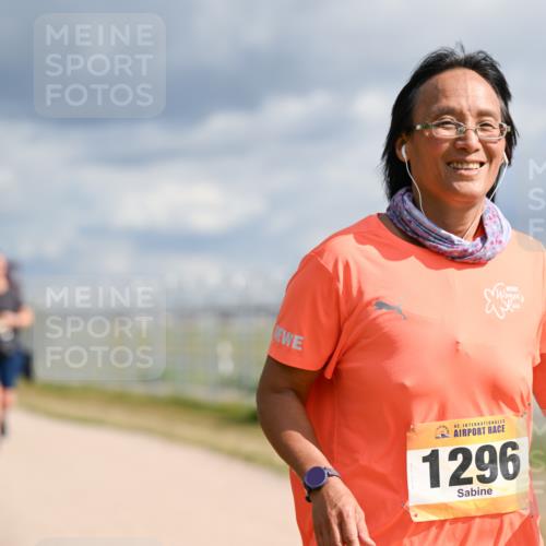 14.09.2025 - Airport Race Dr. Thomas Lammeyer http://msf.ph/oto/8886724 14.09.2025 12:48:08 Laufen 42, 1296 meine-sportfotos.de