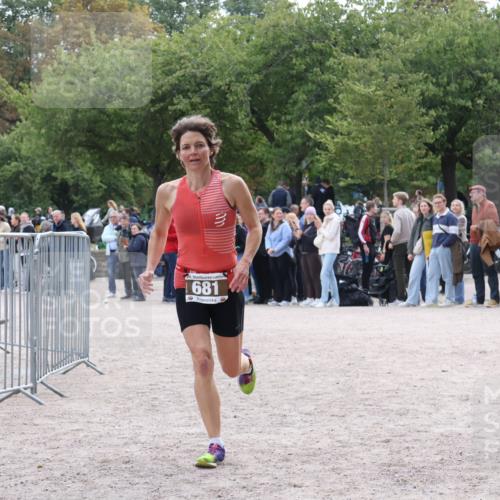 14.09.2025 - Stadtparktriathlon Strokosch-Dieckow http://msf.ph/oto/8886767 14.09.2025 11:27:10 Ziel 681 meine-sportfotos.de