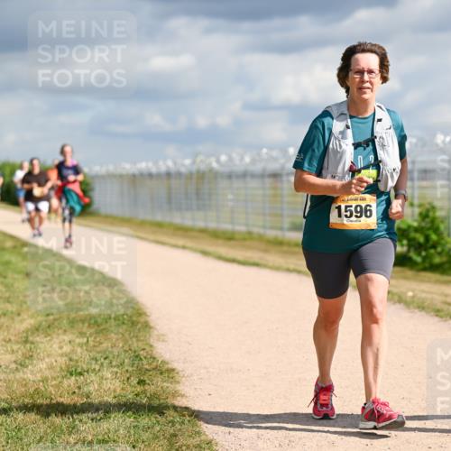 14.09.2025 - Airport Race Dr. Thomas Lammeyer http://msf.ph/oto/8886798 14.09.2025 12:48:17 Laufen 1596, 1598 meine-sportfotos.de