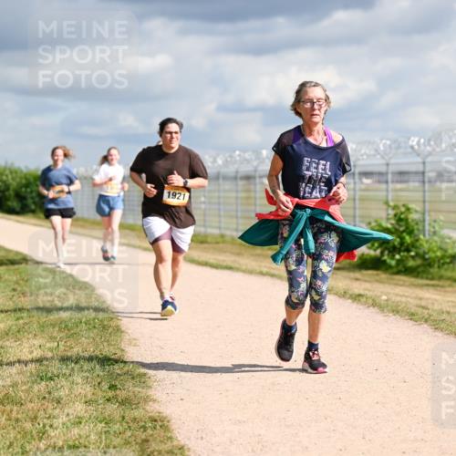 14.09.2025 - Airport Race Dr. Thomas Lammeyer http://msf.ph/oto/8886826 14.09.2025 12:48:25 Laufen 1921 meine-sportfotos.de