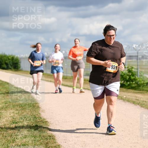 14.09.2025 - Airport Race Dr. Thomas Lammeyer http://msf.ph/oto/8886864 14.09.2025 12:48:28 Laufen 100, 921 meine-sportfotos.de