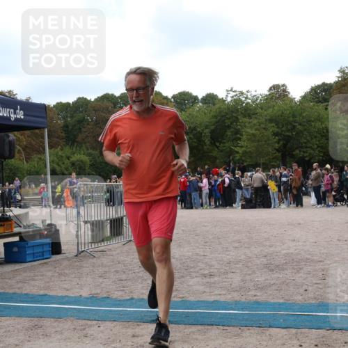 14.09.2025 - Stadtparktriathlon Strokosch-Dieckow http://msf.ph/oto/8886893 14.09.2025 11:30:33 Ziel 616, 639 meine-sportfotos.de
