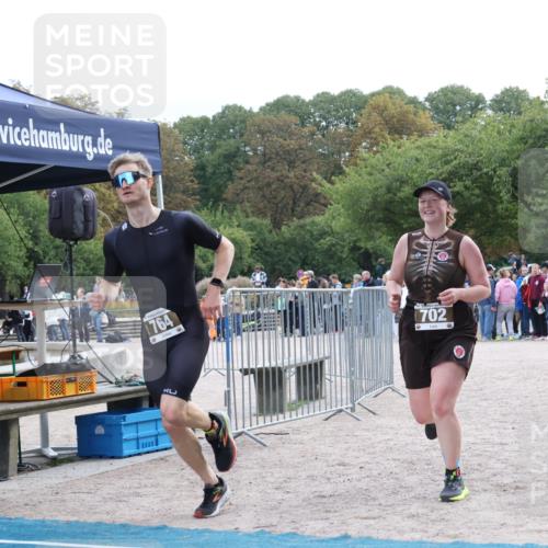 14.09.2025 - Stadtparktriathlon Strokosch-Dieckow http://msf.ph/oto/8886937 14.09.2025 11:31:44 Ziel 702, 764 meine-sportfotos.de