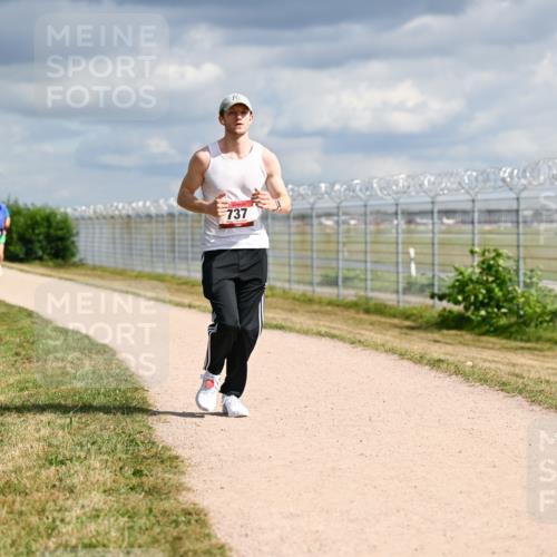 14.09.2025 - Airport Race Dr. Thomas Lammeyer http://msf.ph/oto/8886941 14.09.2025 12:48:43 Laufen 737 meine-sportfotos.de