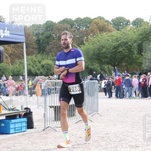 14.09.2025 - Stadtparktriathlon Strokosch-Dieckow http://msf.ph/oto/8886959 14.09.2025 11:32:06 Ziel 651, 691, 788 meine-sportfotos.de