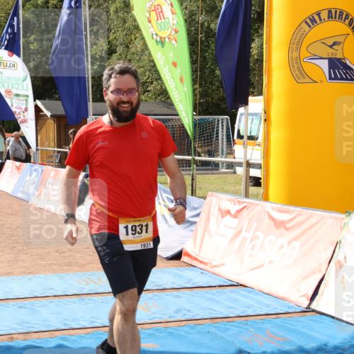 14.09.2025 - Airport Race Strokosch-Dieckow http://msf.ph/oto/8886988 14.09.2025 12:53:43 Ziel 547, 697, 857, 1542, 1931 meine-sportfotos.de