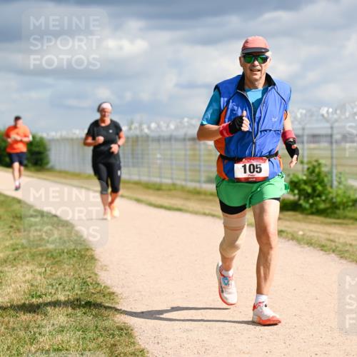 14.09.2025 - Airport Race Dr. Thomas Lammeyer http://msf.ph/oto/8886994 14.09.2025 12:48:56 Laufen 105 meine-sportfotos.de