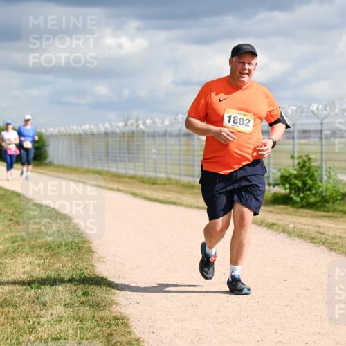 14.09.2025 - Airport Race Dr. Thomas Lammeyer http://msf.ph/oto/8887046 14.09.2025 12:49:07 Laufen 1802 meine-sportfotos.de