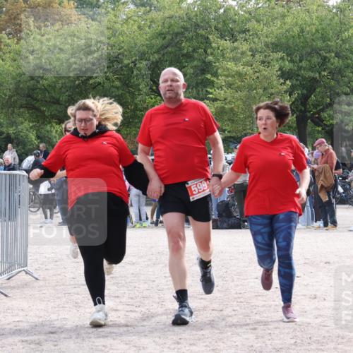 14.09.2025 - Stadtparktriathlon Strokosch-Dieckow http://msf.ph/oto/8887047 14.09.2025 11:32:44 Ziel 599, 677, 817 meine-sportfotos.de