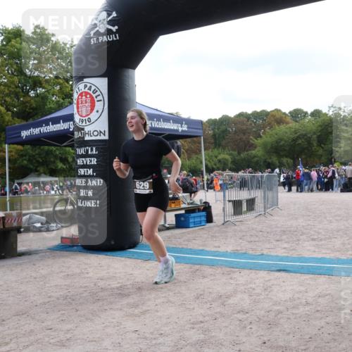 14.09.2025 - Stadtparktriathlon Strokosch-Dieckow http://msf.ph/oto/8887090 14.09.2025 11:33:19 Ziel 629 meine-sportfotos.de