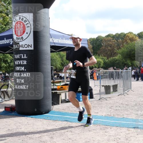 14.09.2025 - Stadtparktriathlon Strokosch-Dieckow http://msf.ph/oto/8887170 14.09.2025 11:34:29 Ziel 737, 782, 800, 804 meine-sportfotos.de