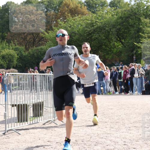 14.09.2025 - Stadtparktriathlon Strokosch-Dieckow http://msf.ph/oto/8887174 14.09.2025 11:34:34 Ziel 737, 782, 800, 804 meine-sportfotos.de