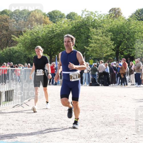 14.09.2025 - Stadtparktriathlon Strokosch-Dieckow http://msf.ph/oto/8887198 14.09.2025 11:34:56 Ziel 685, 767 meine-sportfotos.de