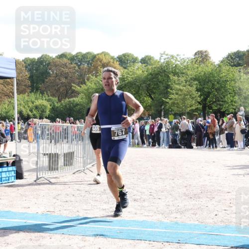 14.09.2025 - Stadtparktriathlon Strokosch-Dieckow http://msf.ph/oto/8887200 14.09.2025 11:34:57 Ziel 685, 767 meine-sportfotos.de