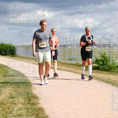 14.09.2025 - Airport Race Dr. Thomas Lammeyer http://msf.ph/oto/8887227 14.09.2025 12:49:33 Laufen 4247, 2136 meine-sportfotos.de