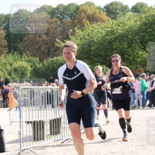 14.09.2025 - Stadtparktriathlon Strokosch-Dieckow http://msf.ph/oto/8887355 14.09.2025 11:36:38 Ziel 650, 700, 716, 799 meine-sportfotos.de