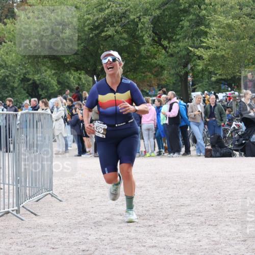 14.09.2025 - Stadtparktriathlon Strokosch-Dieckow http://msf.ph/oto/8887410 14.09.2025 11:38:06 Ziel 636, 787 meine-sportfotos.de