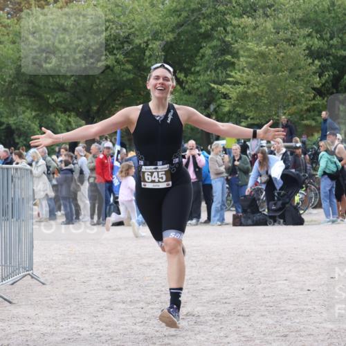 14.09.2025 - Stadtparktriathlon Strokosch-Dieckow http://msf.ph/oto/8887465 14.09.2025 11:39:29 Ziel 645, 766 meine-sportfotos.de