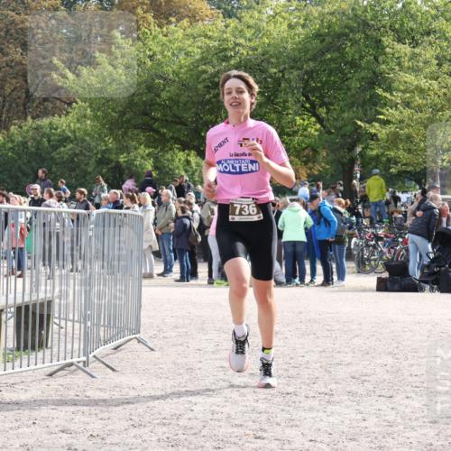 14.09.2025 - Stadtparktriathlon Strokosch-Dieckow http://msf.ph/oto/8887518 14.09.2025 11:42:30 Ziel 736 meine-sportfotos.de