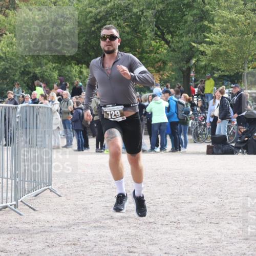 14.09.2025 - Stadtparktriathlon Strokosch-Dieckow http://msf.ph/oto/8887530 14.09.2025 11:42:44 Ziel 714, 729, 762 meine-sportfotos.de