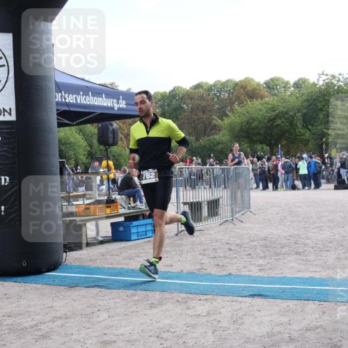 14.09.2025 - Stadtparktriathlon Strokosch-Dieckow http://msf.ph/oto/8887543 14.09.2025 11:42:48 Ziel 678, 714, 729, 762 meine-sportfotos.de