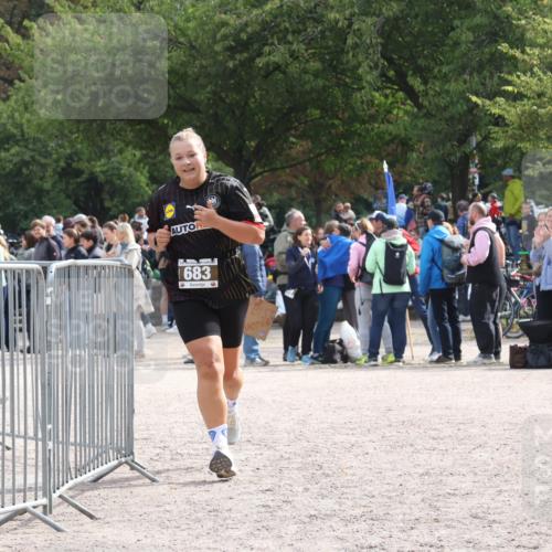 14.09.2025 - Stadtparktriathlon Strokosch-Dieckow http://msf.ph/oto/8887594 14.09.2025 11:44:06 Ziel 683 meine-sportfotos.de
