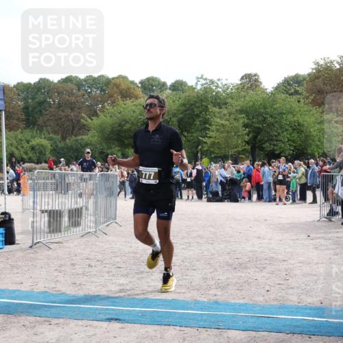 14.09.2025 - Stadtparktriathlon Strokosch-Dieckow http://msf.ph/oto/8887621 14.09.2025 11:44:42 Ziel 754, 777, 815 meine-sportfotos.de
