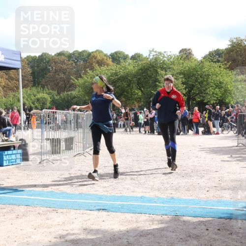 14.09.2025 - Stadtparktriathlon Strokosch-Dieckow http://msf.ph/oto/8887659 14.09.2025 11:46:08 Ziel 582 meine-sportfotos.de