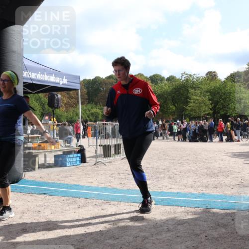 14.09.2025 - Stadtparktriathlon Strokosch-Dieckow http://msf.ph/oto/8887665 14.09.2025 11:46:09 Ziel 582 meine-sportfotos.de