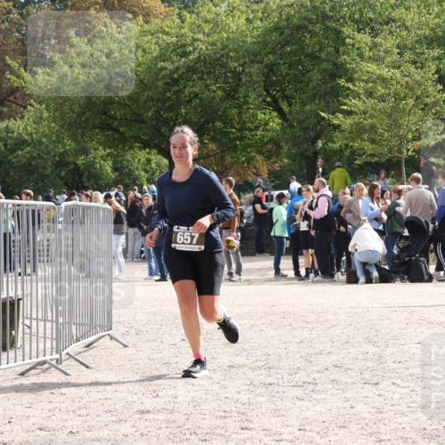 14.09.2025 - Stadtparktriathlon Strokosch-Dieckow http://msf.ph/oto/8887668 14.09.2025 11:46:24 Ziel 657 meine-sportfotos.de