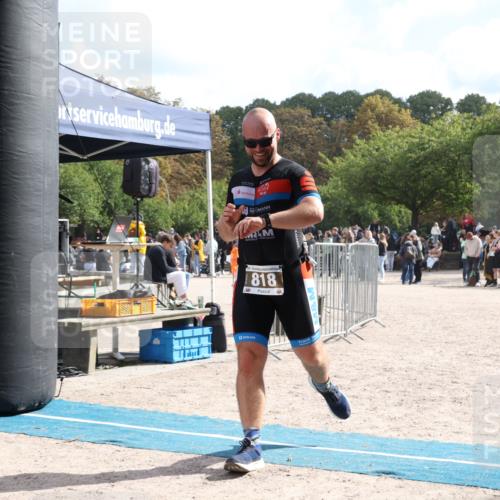 14.09.2025 - Stadtparktriathlon Strokosch-Dieckow http://msf.ph/oto/8887748 14.09.2025 11:48:48 Ziel 818 meine-sportfotos.de