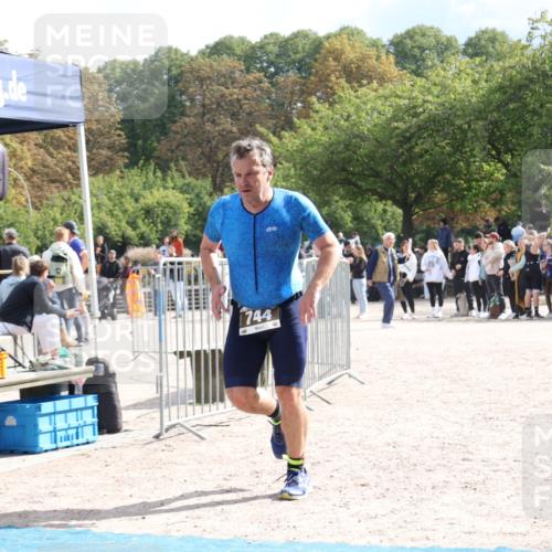14.09.2025 - Stadtparktriathlon Strokosch-Dieckow http://msf.ph/oto/8887861 14.09.2025 11:52:38 Ziel 744 meine-sportfotos.de