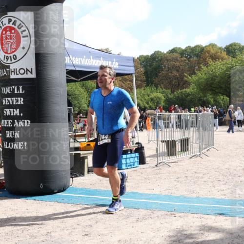 14.09.2025 - Stadtparktriathlon Strokosch-Dieckow http://msf.ph/oto/8887863 14.09.2025 11:52:39 Ziel 744 meine-sportfotos.de