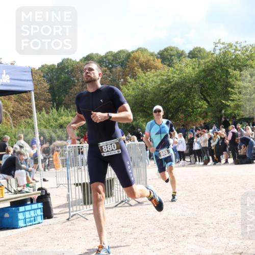14.09.2025 - Stadtparktriathlon Strokosch-Dieckow http://msf.ph/oto/8887875 14.09.2025 11:52:52 Ziel 600, 628, 849, 875, 880, 888 meine-sportfotos.de