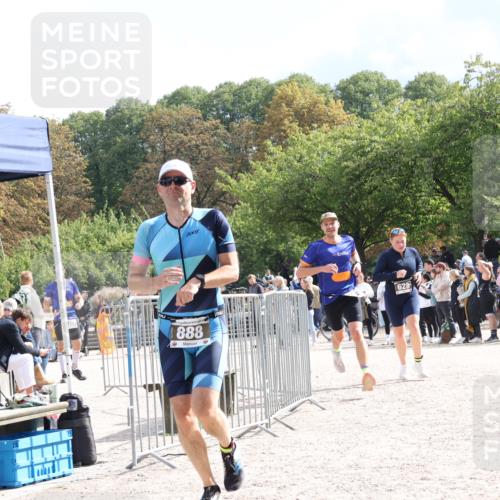14.09.2025 - Stadtparktriathlon Strokosch-Dieckow http://msf.ph/oto/8887879 14.09.2025 11:52:53 Ziel 600, 628, 849, 875, 880, 888 meine-sportfotos.de