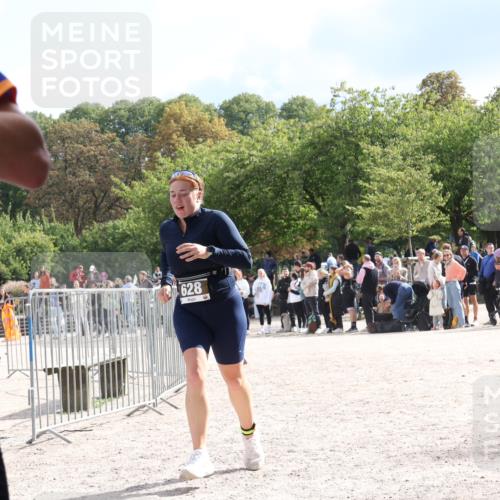 14.09.2025 - Stadtparktriathlon Strokosch-Dieckow http://msf.ph/oto/8887888 14.09.2025 11:52:57 Ziel 628, 849, 875, 880, 888 meine-sportfotos.de