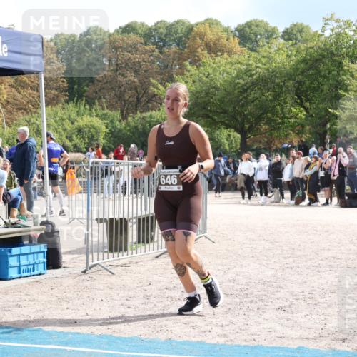 14.09.2025 - Stadtparktriathlon Strokosch-Dieckow http://msf.ph/oto/8887931 14.09.2025 11:54:31 Ziel 646 meine-sportfotos.de