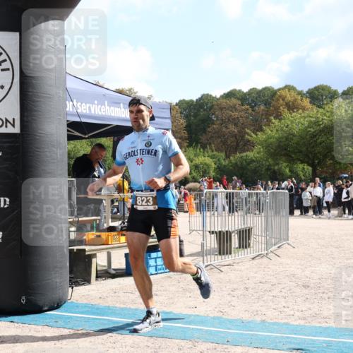 14.09.2025 - Stadtparktriathlon Strokosch-Dieckow http://msf.ph/oto/8887965 14.09.2025 11:55:31 Ziel 823 meine-sportfotos.de